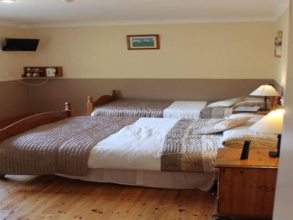 Clai Ban Bed & Breakfast Kilronan  Bagian luar foto